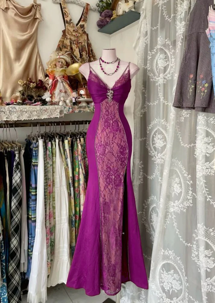 V Neck Lace Burgundy Long Prom Dress Mermaid Evening Party Gown