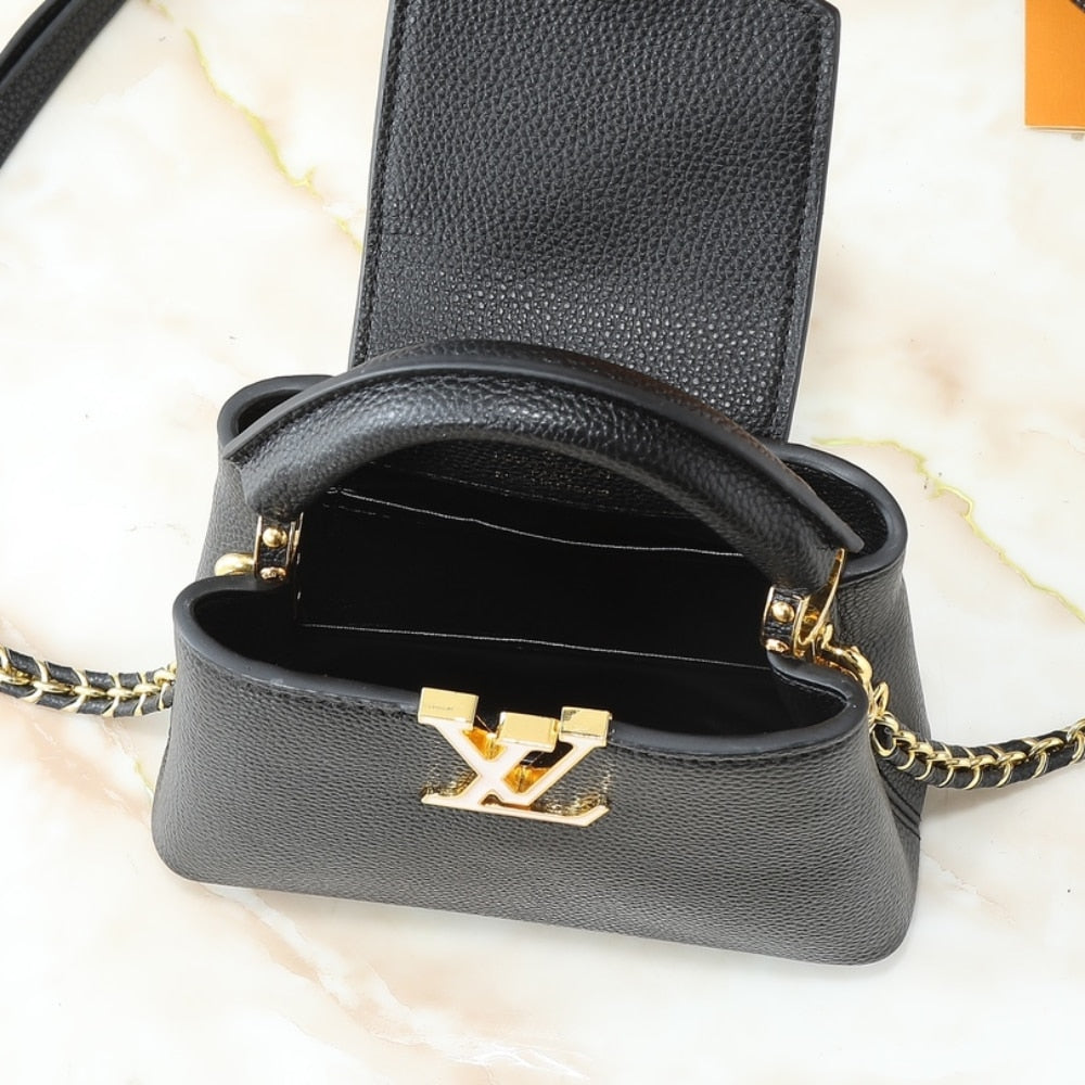 Louis Vuitton Capucines Mini Black 21Cm