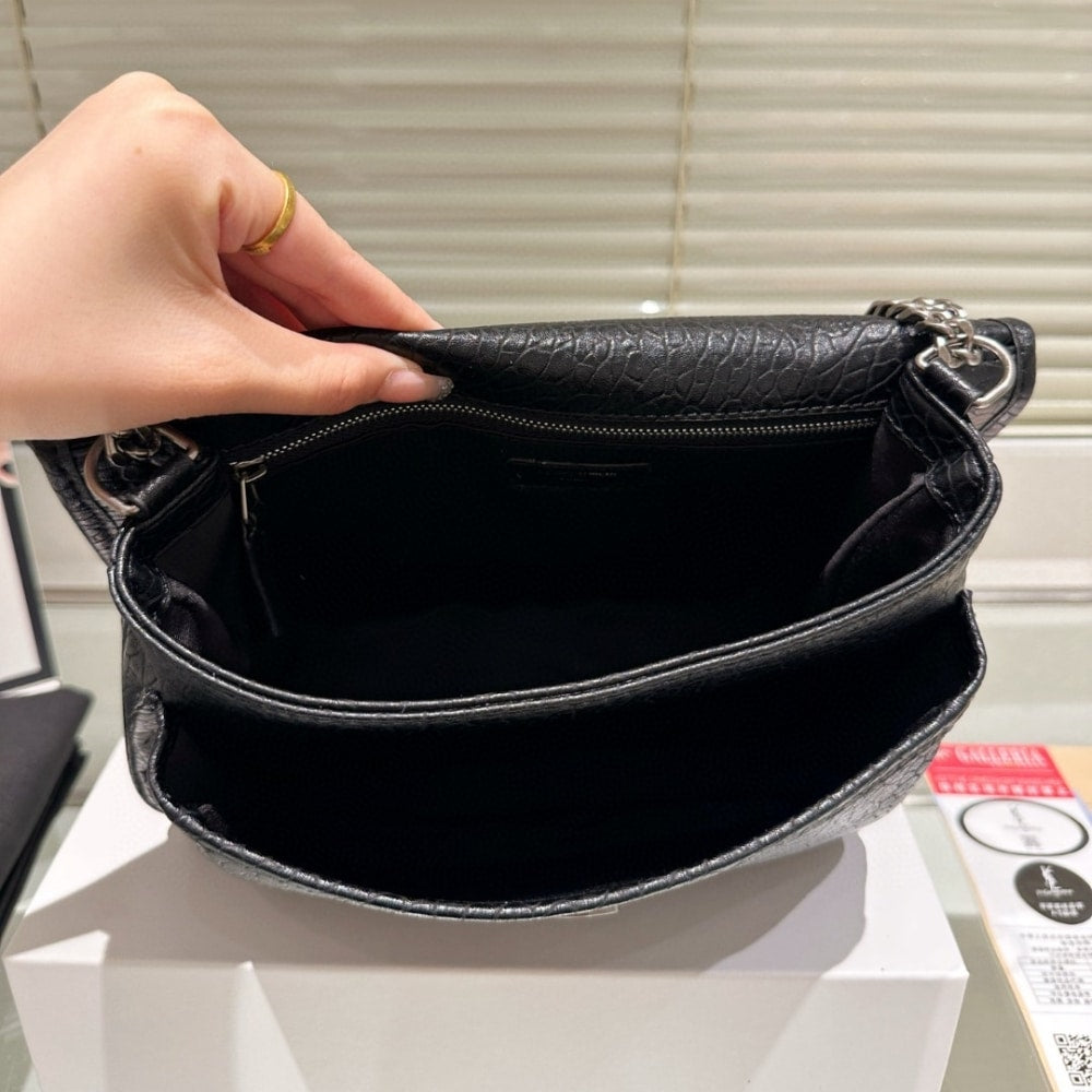 Saint Laurent Niki Vintage Medium In Grained Black 28Cm 633178Aacia1000
