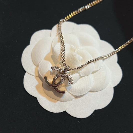 EN – Lux Chanel Necklaces 029
