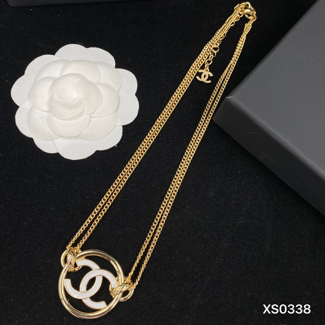 EN – Lux Chanel Necklaces 043