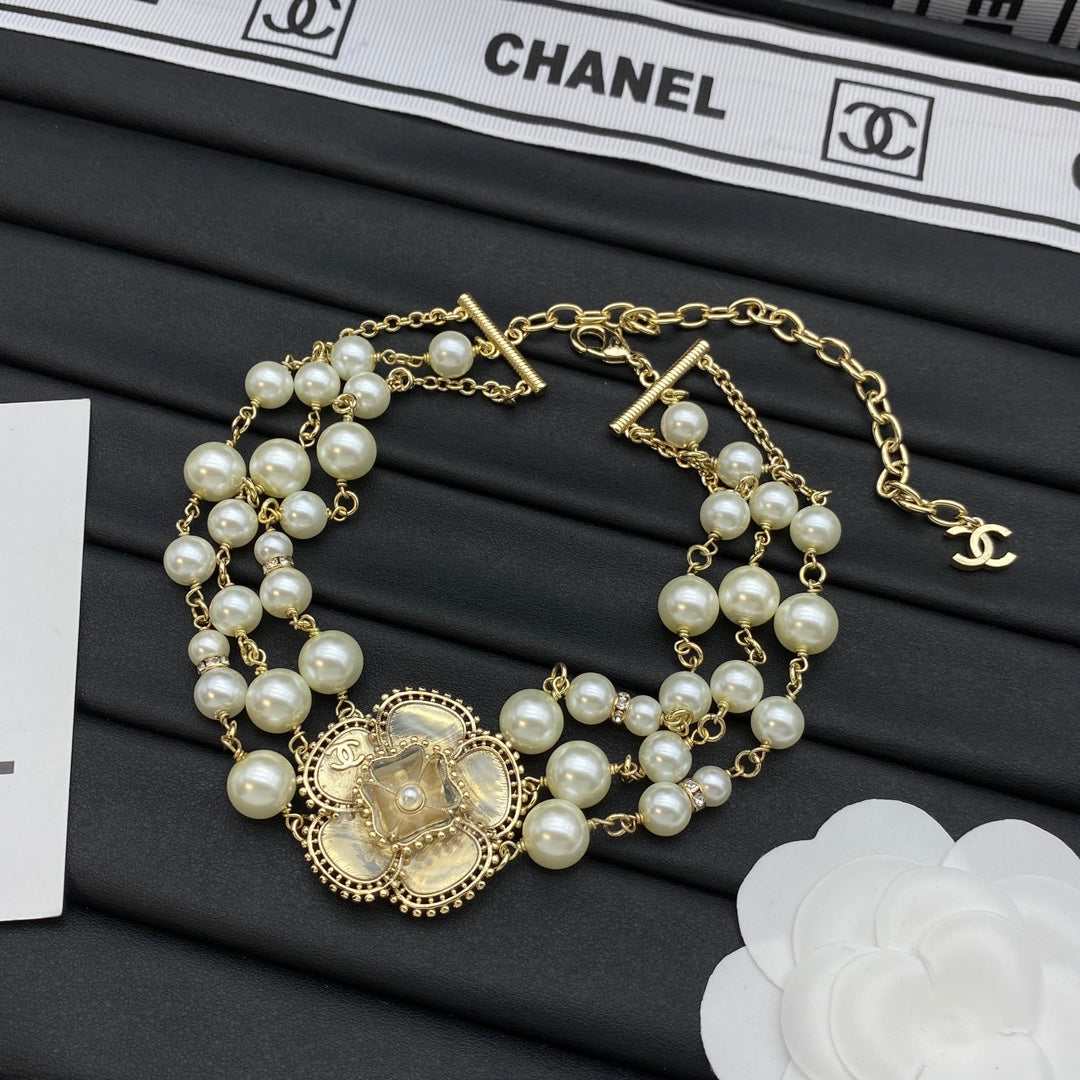 EN – Lux Chanel Necklaces 002