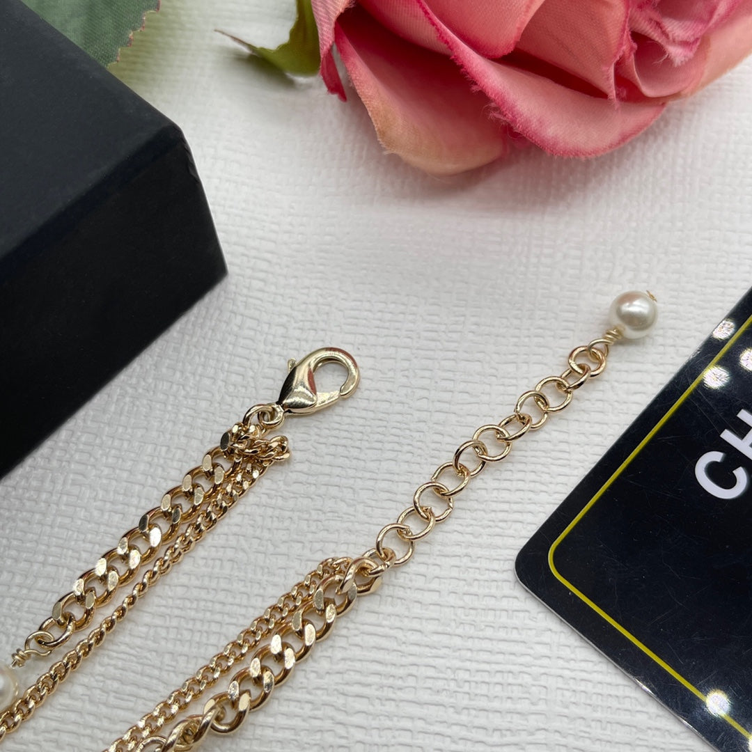 EN – Lux Chanel Necklaces 042