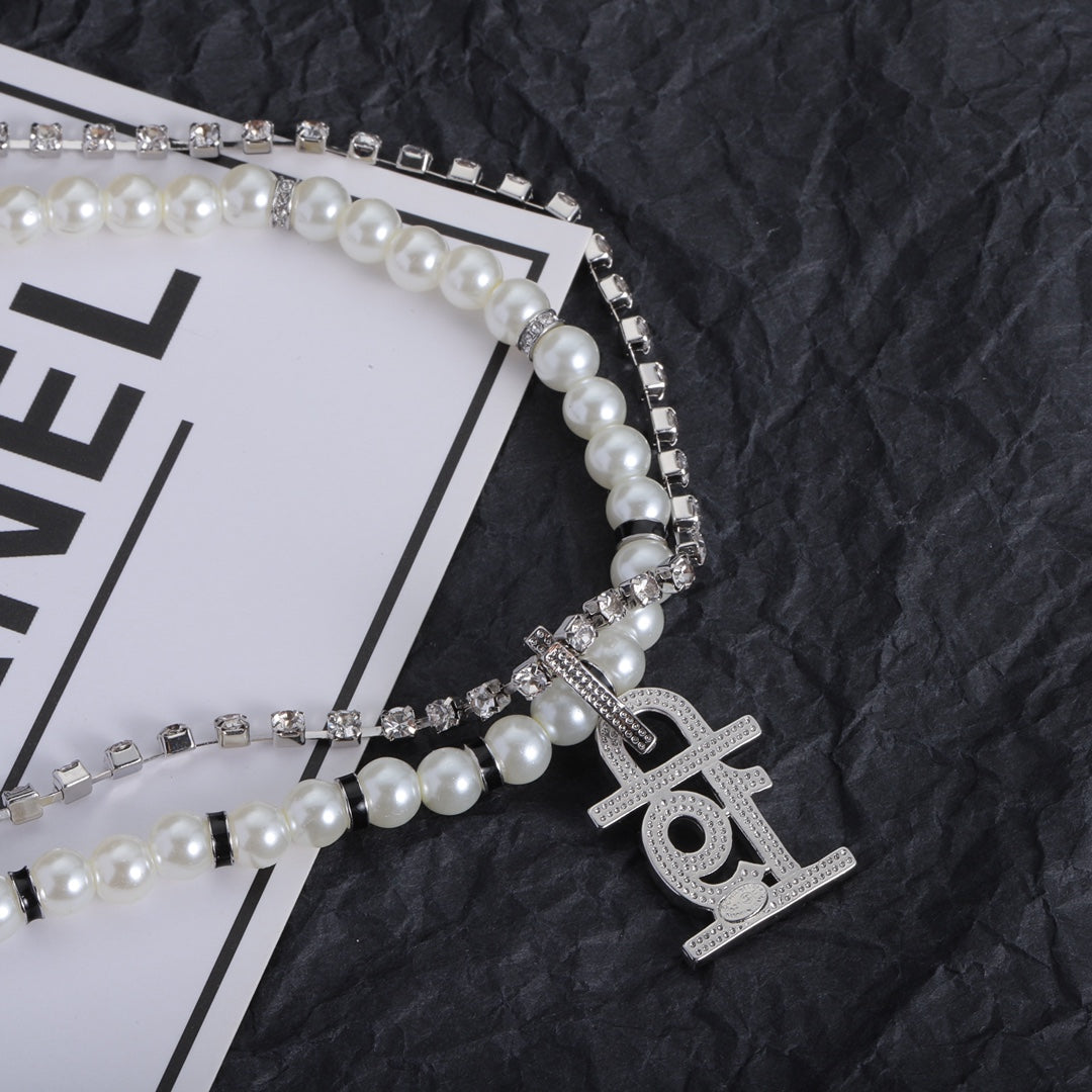 EN – Lux Chanel Necklaces 023