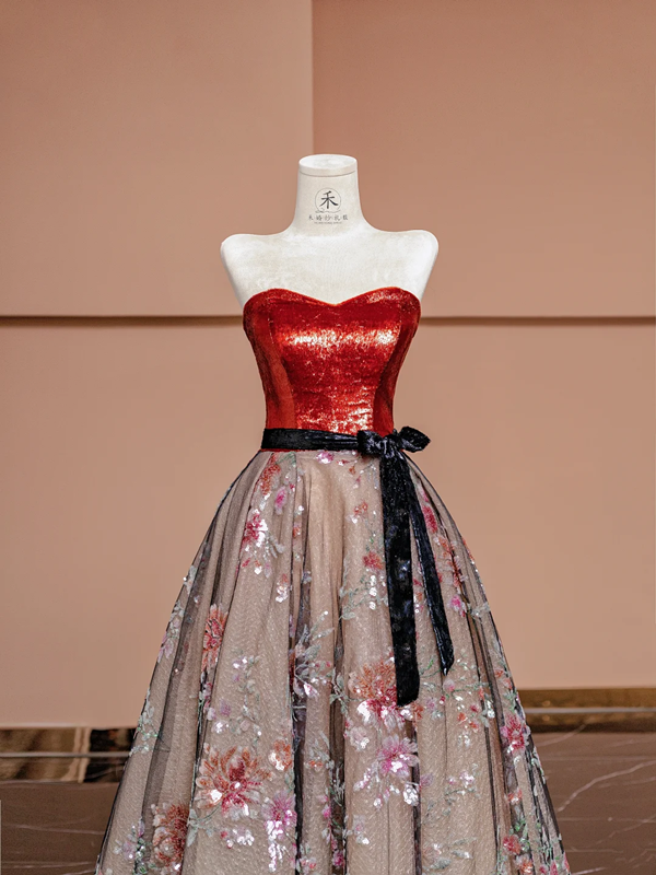 Red strapless fitted bodice with black lace floral print long ball gown R8401