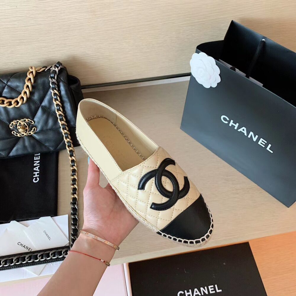 Chanel Espadrilles Shoes In Beige G29762
