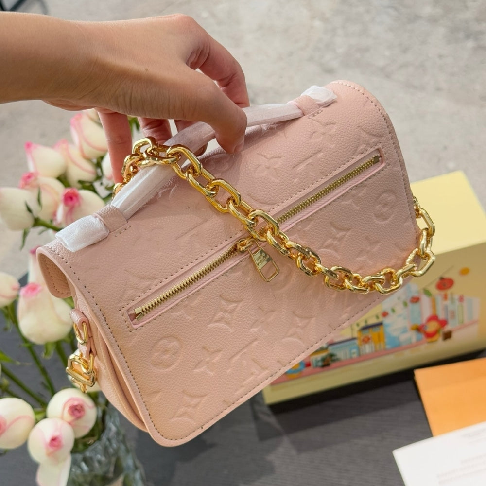 Louis Vuitton Pochette Métis East West Pink Opale 30Cm M47045