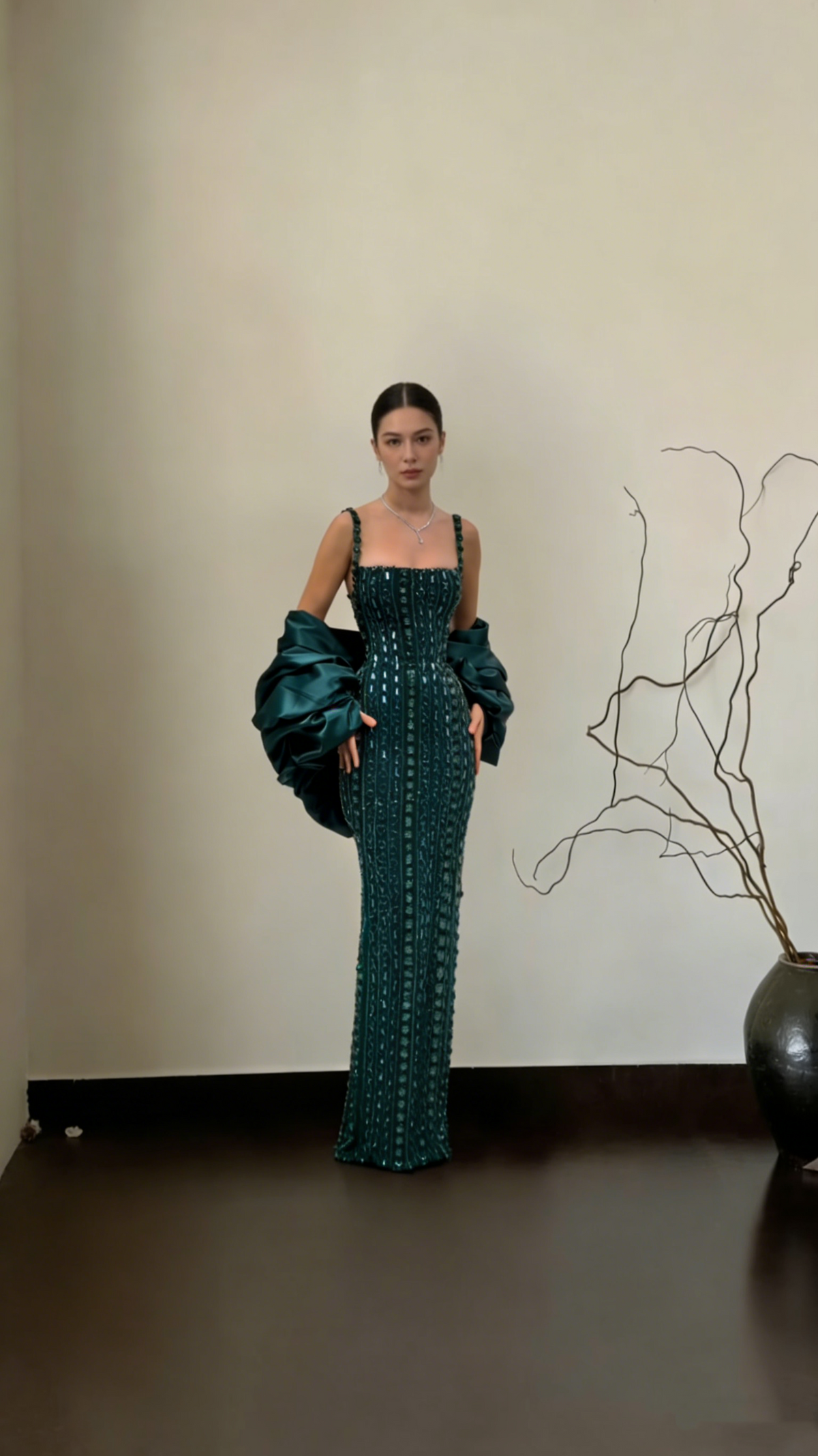 Luxurious Spaghetti Straps Dark Green Satin Beaded Sheath Long Party Dress Birthday Prom Gown SP1564