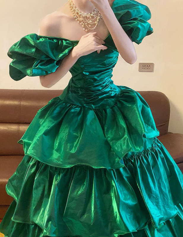 Green Puff Sleeve Waist-Cinched Puff-Skirt Ball Gown R7385