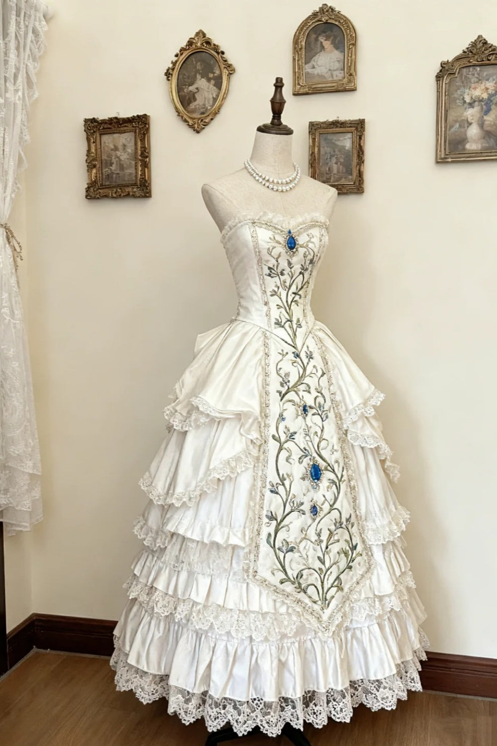 girlhomeshops-Ivory White Elegant Fairytale Long Satin Lace Retro Classic Dream Palace Lolita Dress Floral Ball Gown gh5939