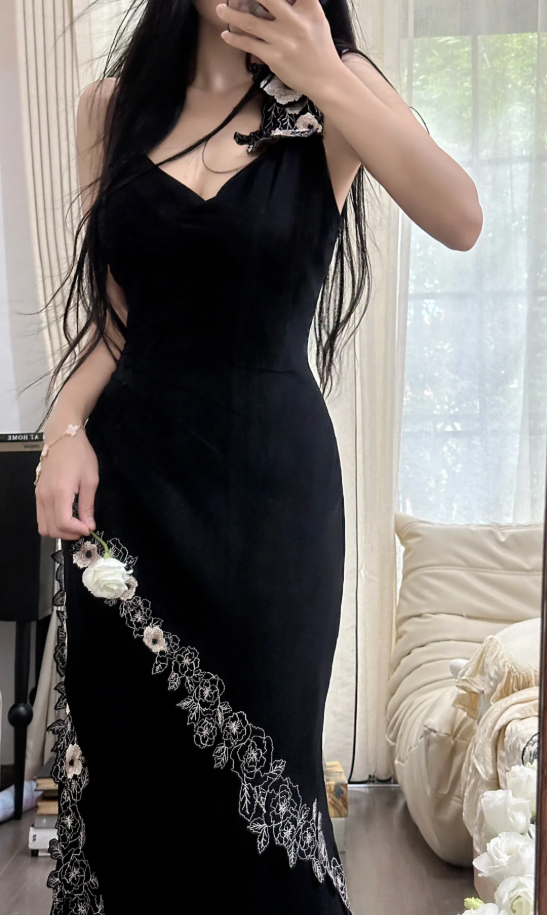 Fashion Spaghetti Straps Black Satin Mermaid Long Party Dress Prom Gown With Appliques