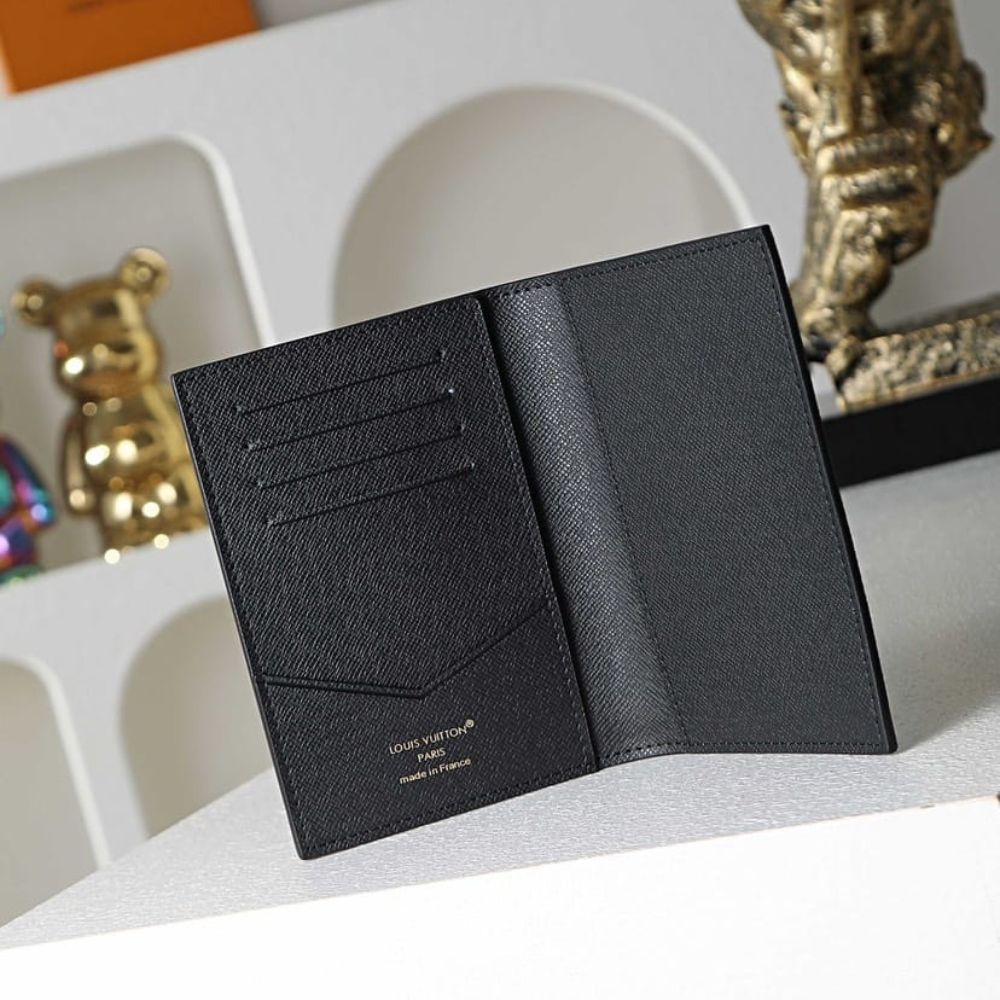 Louis Vuitton Passport Cover Monogram Eden Brown 14Cm M29397