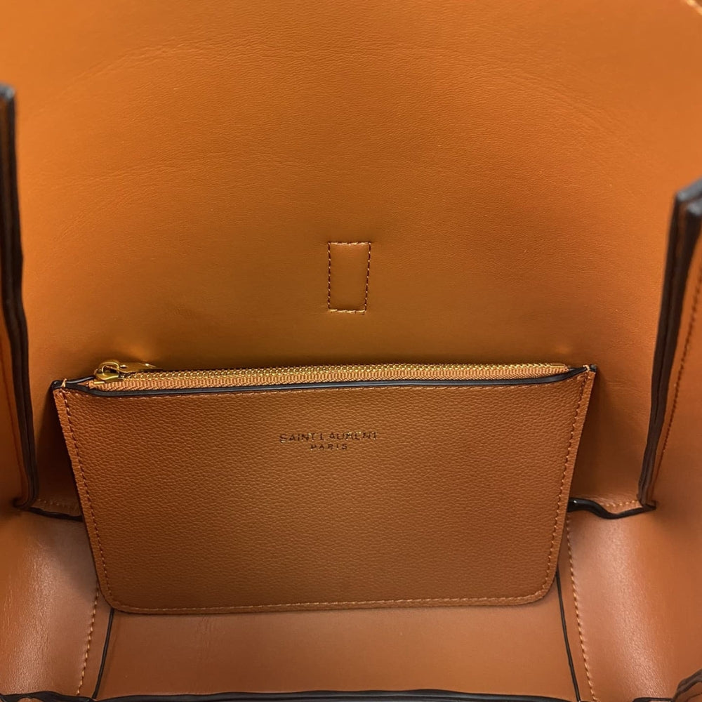 Saint Laurent 5 À 7 Soft Small Hobo Bag In Smooth Beige 27Cm