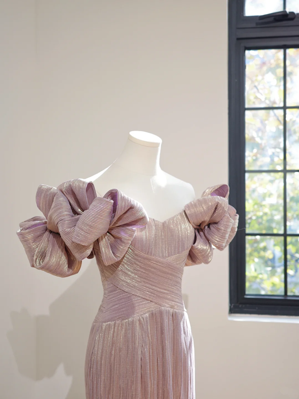 Light pink off-shoulder fitted long ball gown R8443