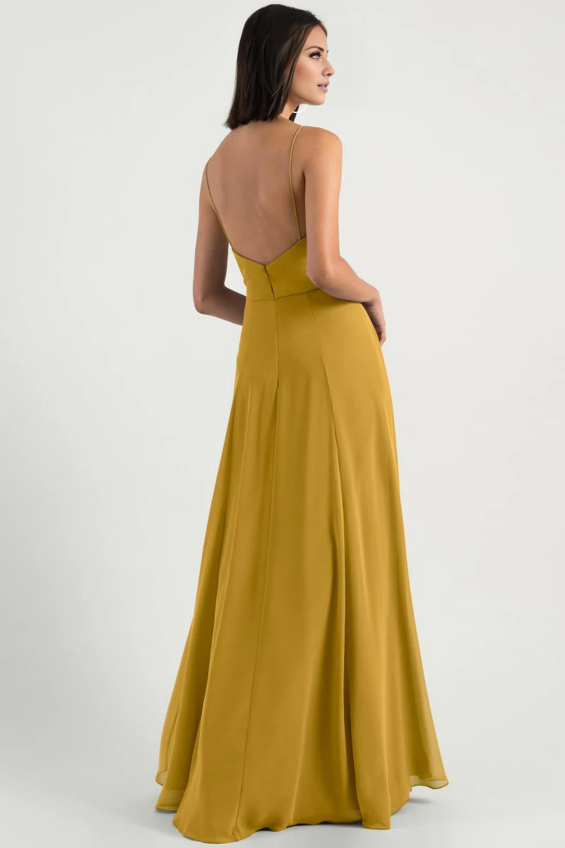 V-neck off shoulder sleeveless thin shoulder strap backless and floor length evening dress