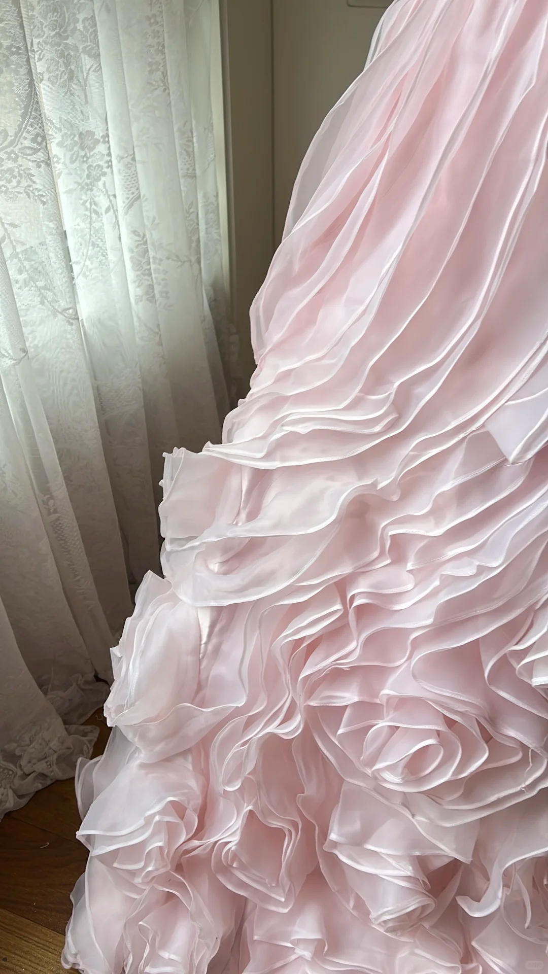 Vintage Pink Strapless 3D Rose Ruffle Organza Quinceanera Ball Gown TP5840