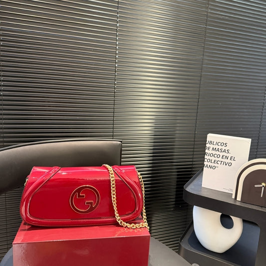 Gucci Blondie Continental Chain Wallet Rosso Ancora Red 29Cm