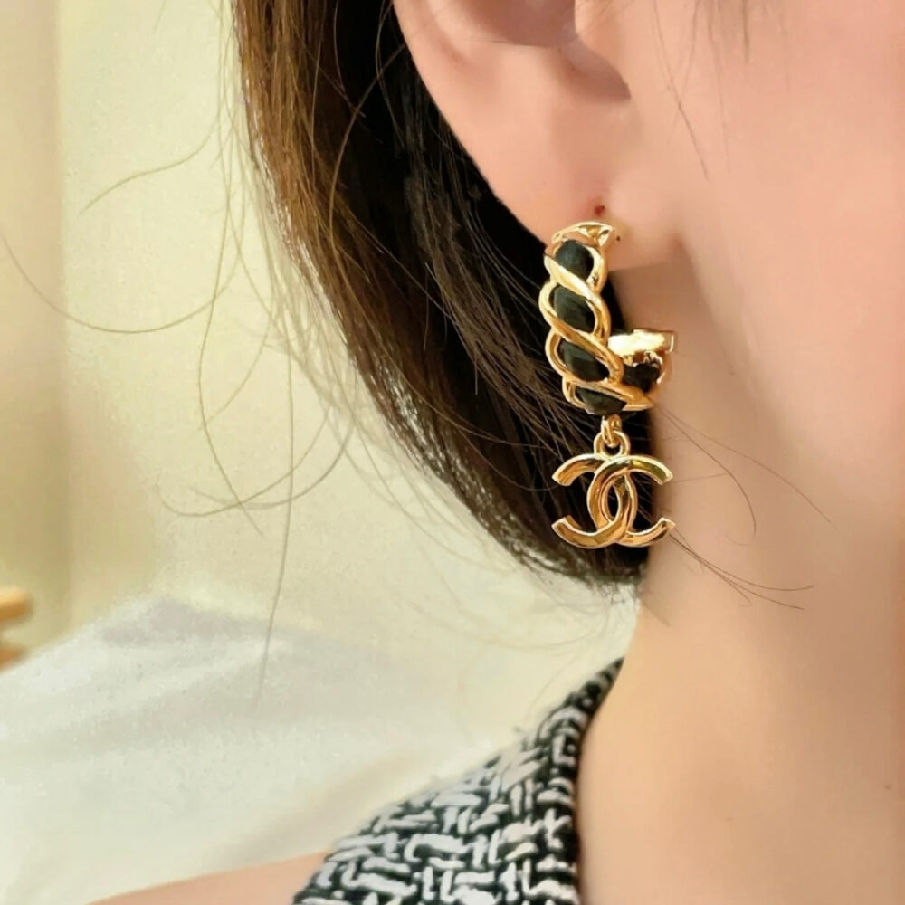 Chanel Chain CC Small Hoop Earrings Gold