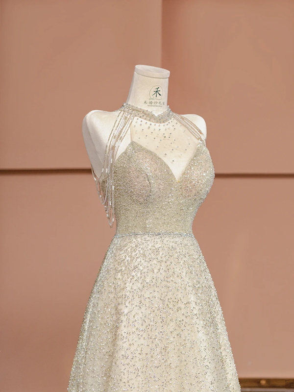 Champagne-colored halter neck, fitted waist, long ball gown/bridal dress R8394