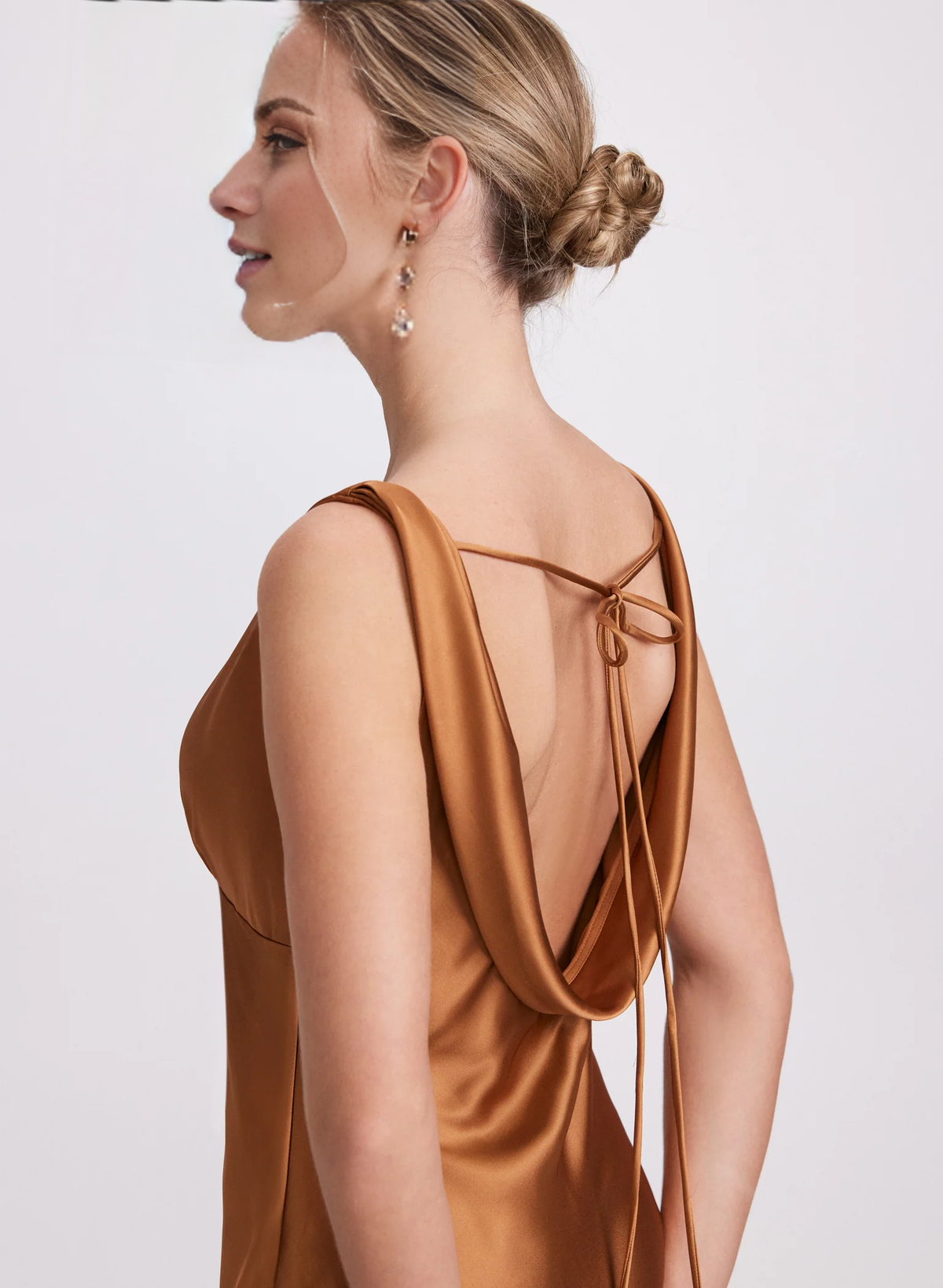 V-neck sleeveless satin backless long Prom dress