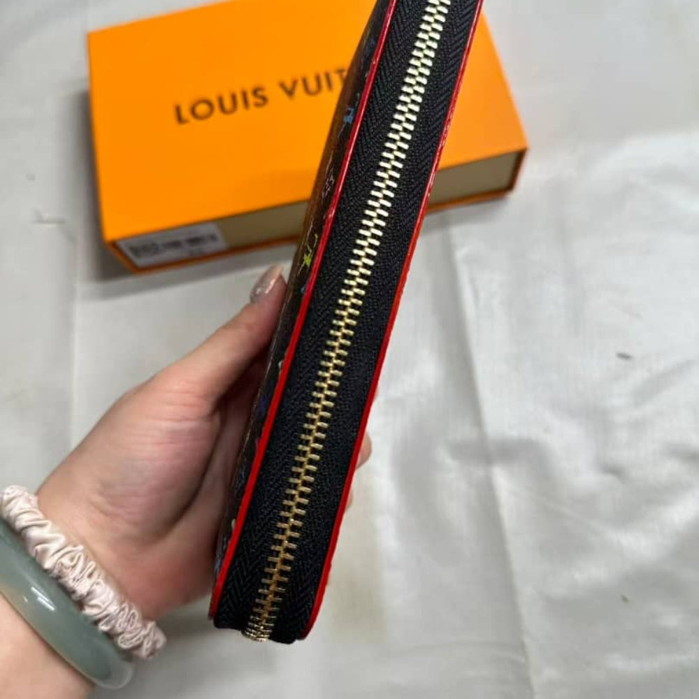 Louis Vuitton Zippy Multicolored 19Cm