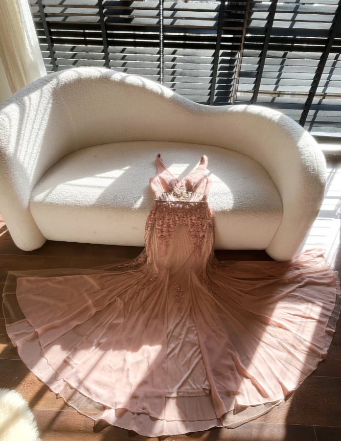 Pretty Pink V Neck Chiffon Beaded Mermaid Long Evening Dress Birthyday Prom Gowns