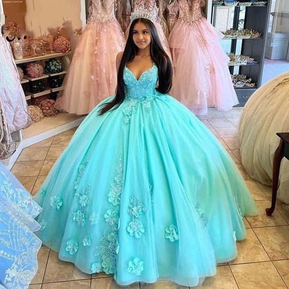 Strap Quinceanera Dresses V Neck 3D Flower 15th Party Dress Birthday Ball Gowns