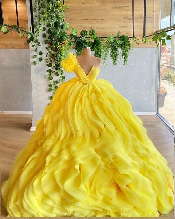 Yellow Long Ball Gown Prom Dresses