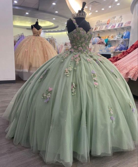 Green A Line Tulle Ball Gown Prom Dresses Evening Gowns