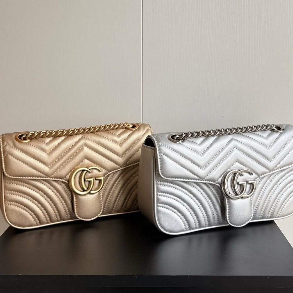 Gucci Gg Marmont Medium Shoulder Bag Metallic Silver 26Cm