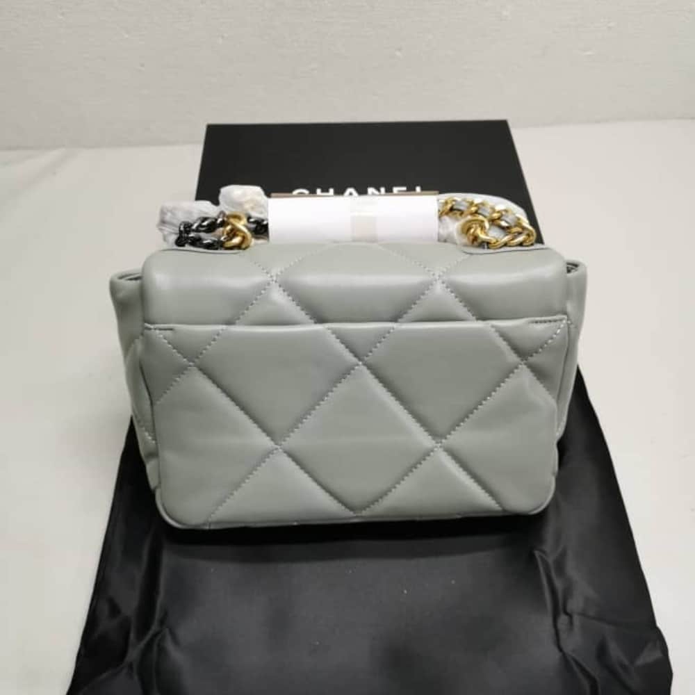 Chanel 19 Flap Bag Shiny Gold And Silver Tone Light Grey 26Cm