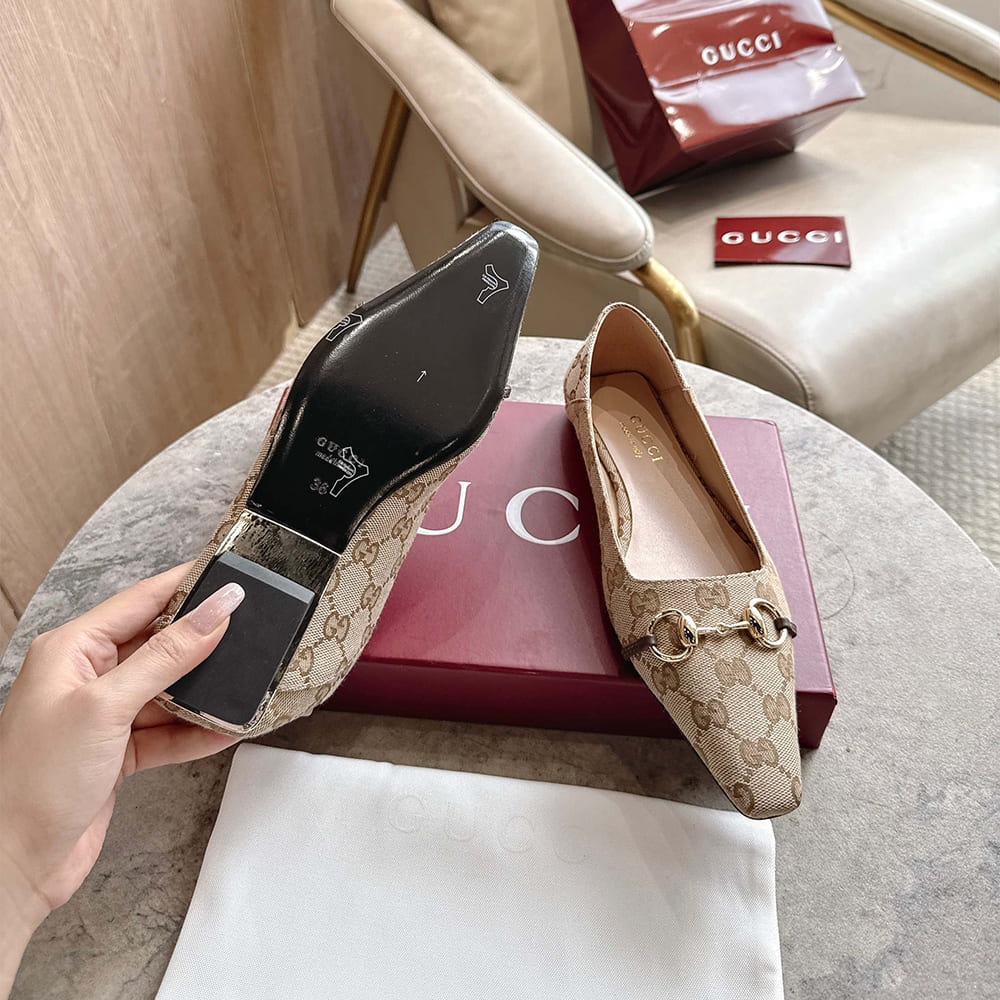 GUCCI Women’s Vittoria ballerina