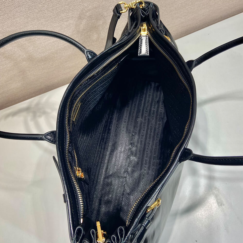 Prada Bonnie extra-large leather handbag(HIGH-END GRADE)
