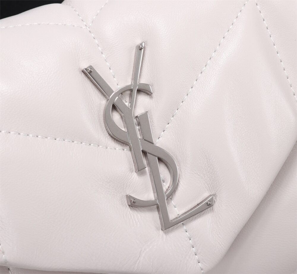 Saint Laurent Loulou Small Chain Bag In Matelassé Y White Silver 29Cm 494699DV7269207