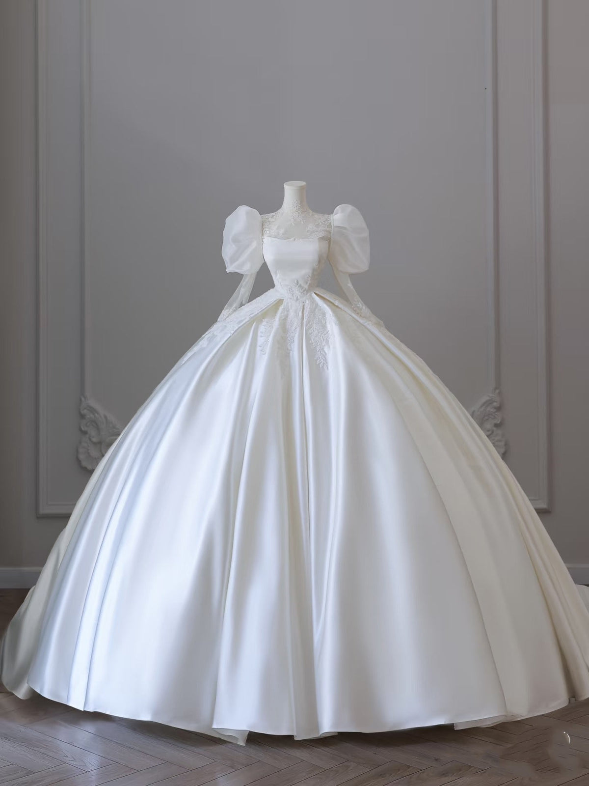 Unique Ball Gown High Neckline Lace Satin Long Sleeves Wedding Dresses Brides Dress