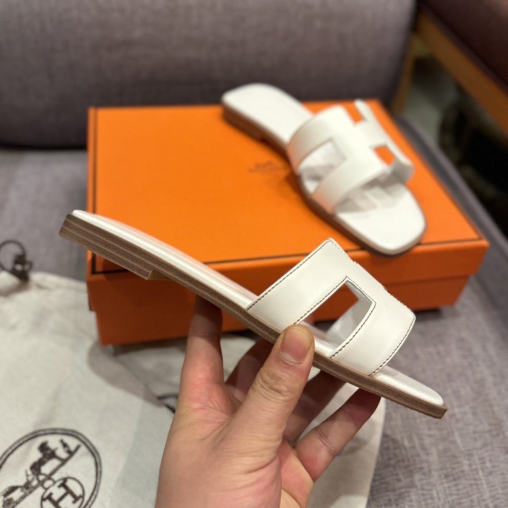 Hermes Oran Sandal Blanc H021056Z 02350