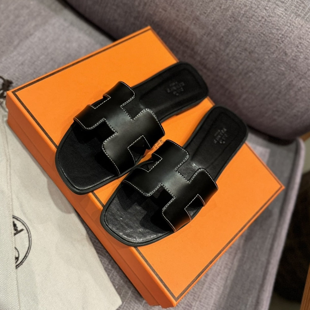 Hermes Oran Sandal Noir H021056Z 01340
