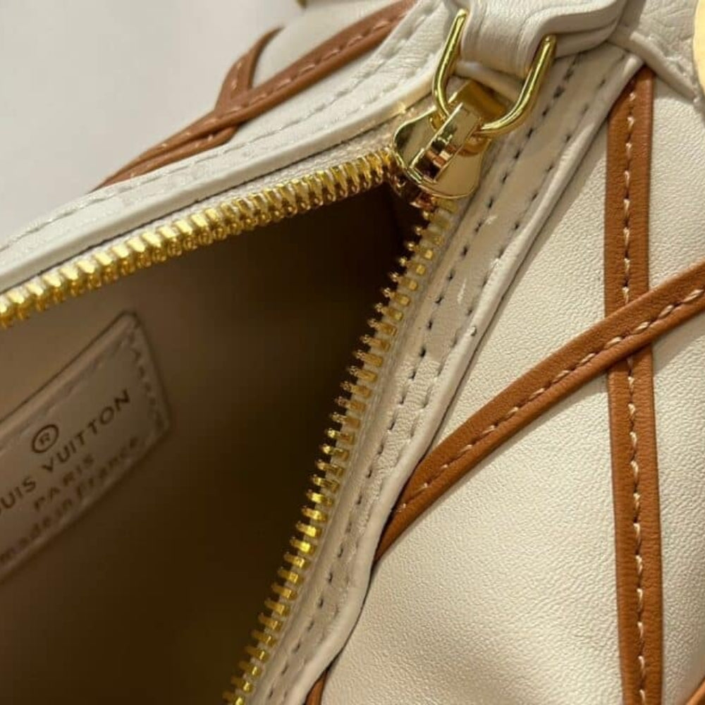 Louis Vuitton Side Trunk PM Creme Noisette 18Cm M25216