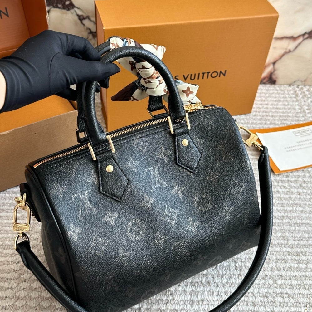 Louis Vuitton Speedy Bandoulière 25 Black 25Cm M26486