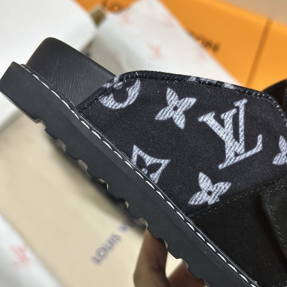 Louis Vuitton Lv Cosy Flat Comfort Clog Black 1Aidou