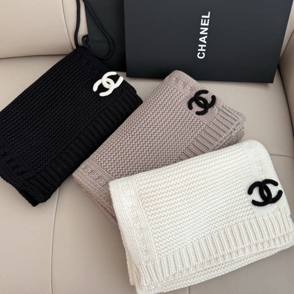 Chanel Cashmere Knit Scarve Black