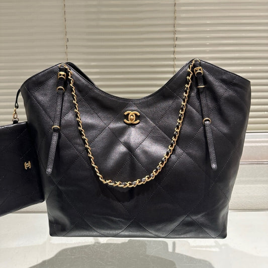 Chanel Medium Shopping Bag And Gold Tone Metal Black 35Cm