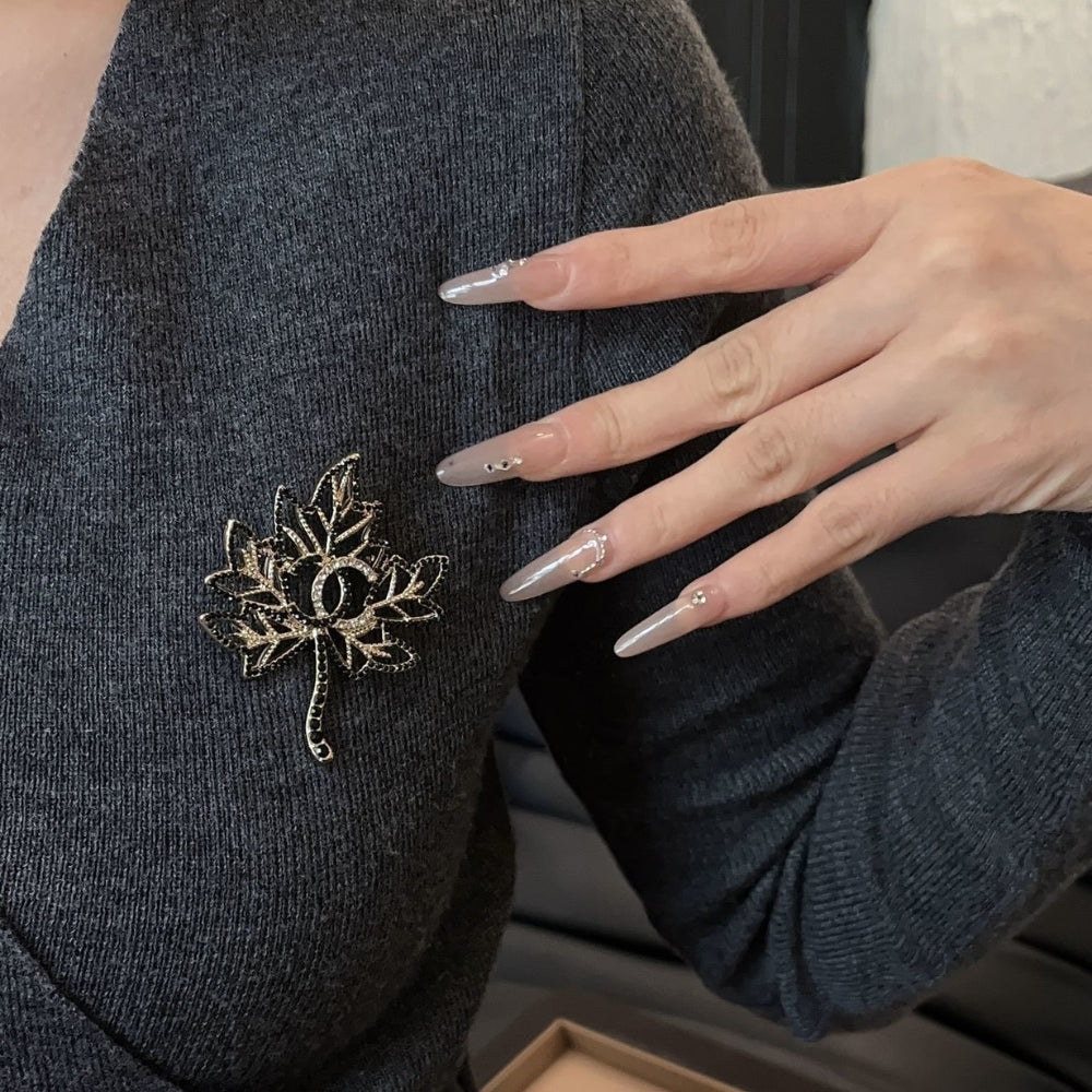 Chanel Cc Leaf Brooch Black Gold