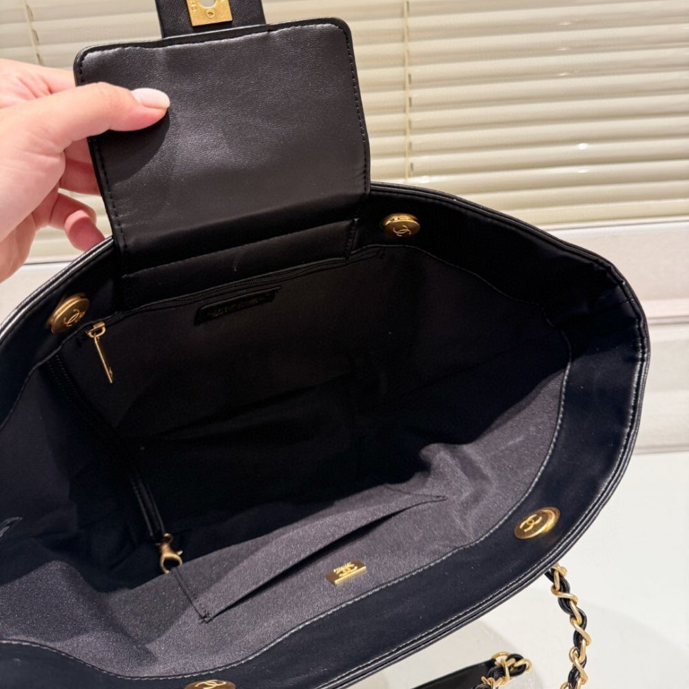 Chanel Maxi Flapbag Washed Denim And Gold Tone Metal Black 30Cm