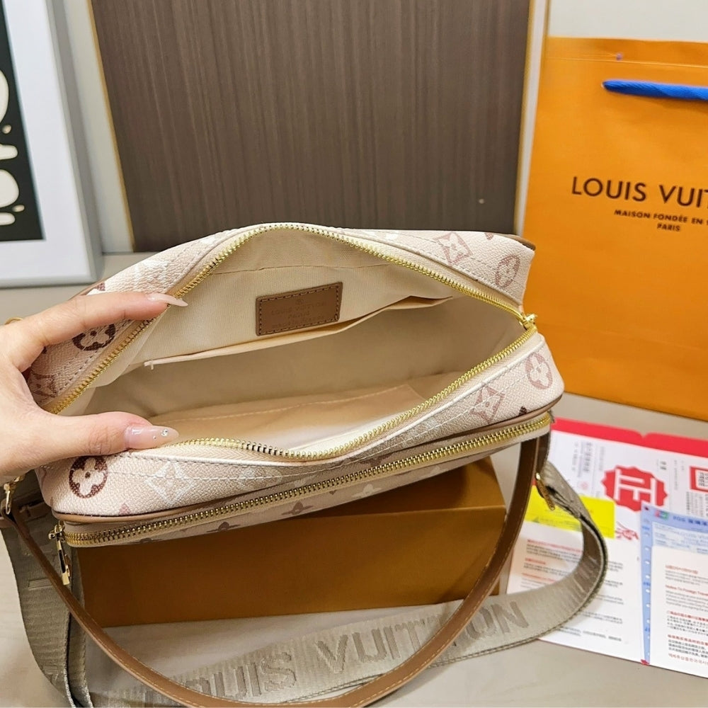 Louis Vuitton Nil Monogram Beige 27Cm