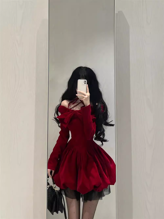 Cute Ball Gown Long Sleeves Velvet Red Short Cocktail Dresses Birthday Outfits