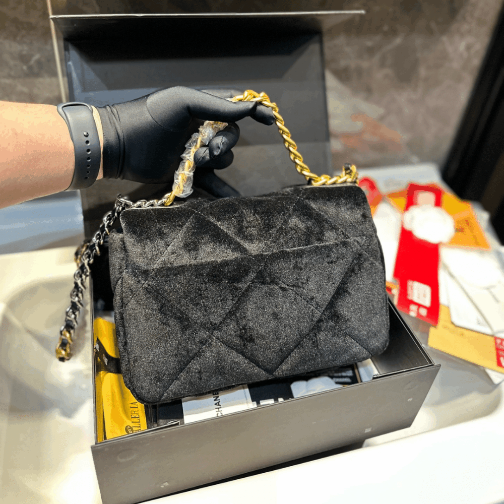 Chanel 19 Velvet Flap Bag Black 26Cm