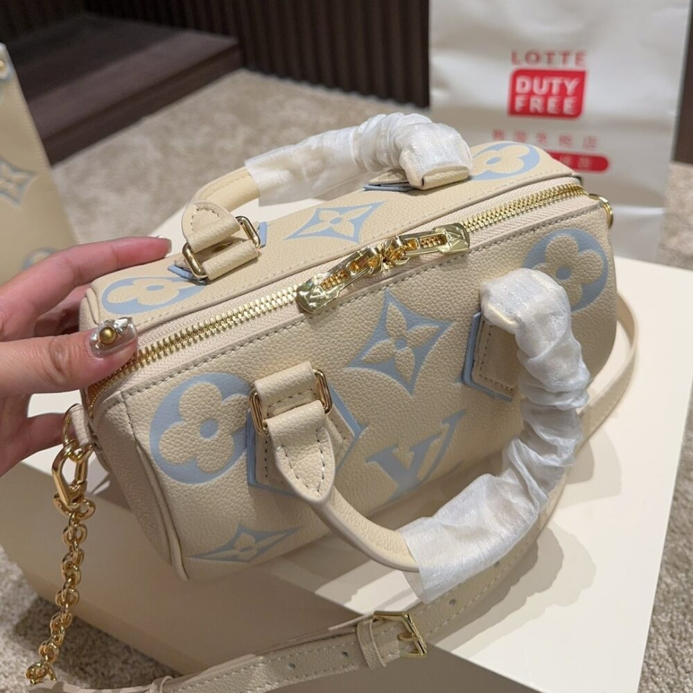 Louis Vuitton Speedy Bandoulière 20 Candy Blue 20Cm M46883
