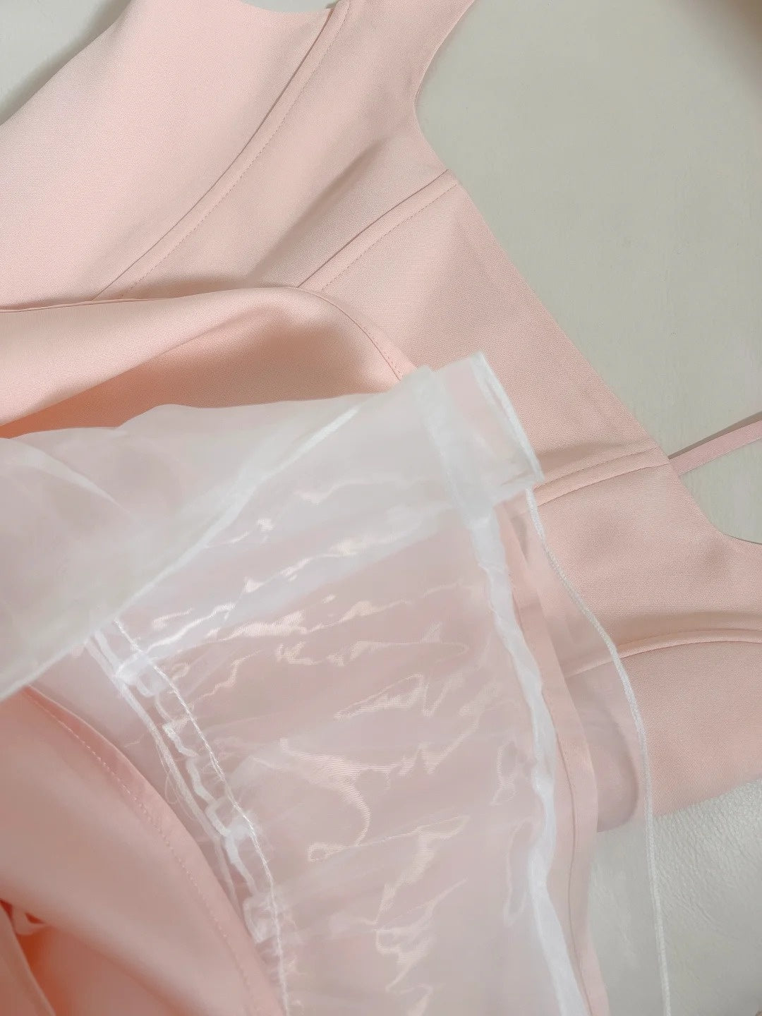 Charming Spaghetti Straps Homecoming Dress Pink Bow Birthday Dress Satin Tulle A-Line Mini Dress GG5880