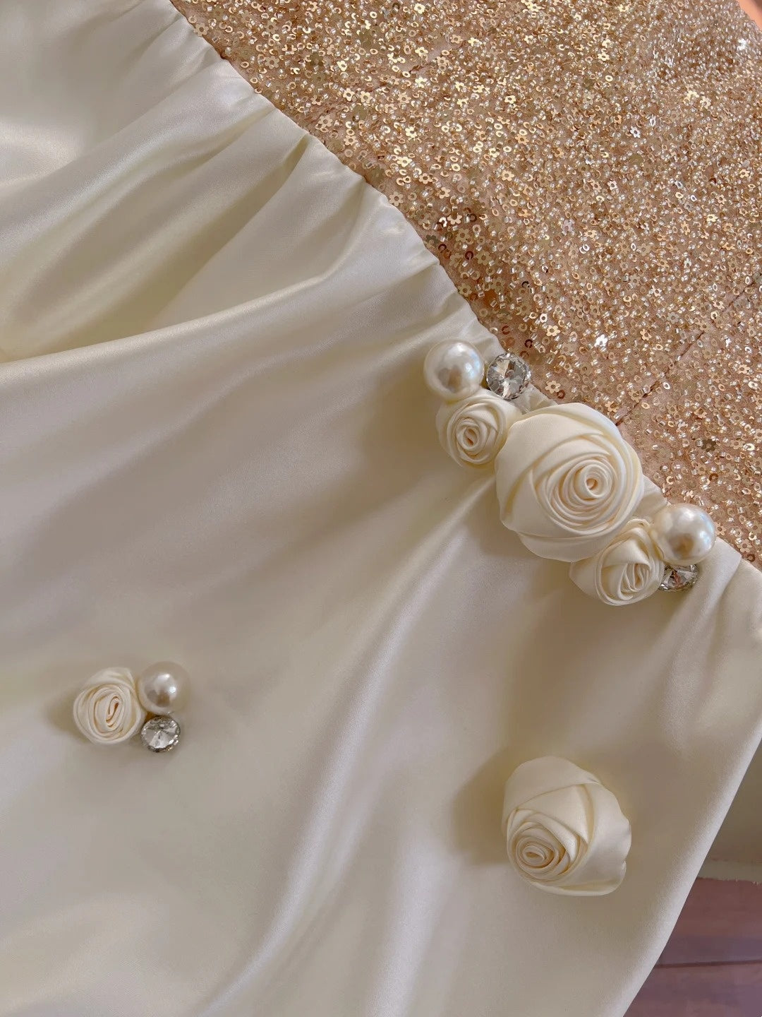 Glittering Spaghetti Straps Prom Dress Sequins Appliques A-Line Evening Dress GG5951